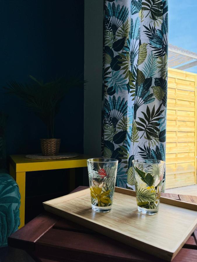 فندق Un Coin Tropical En Provence ! LʼIsle-sur-la-Sorgue المظهر الخارجي الصورة