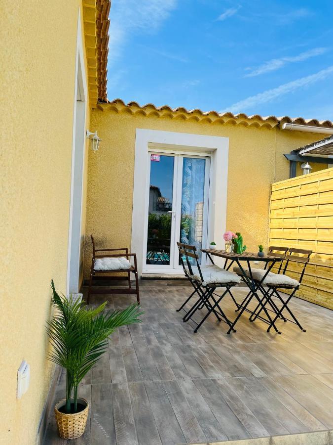 فندق Un Coin Tropical En Provence ! LʼIsle-sur-la-Sorgue المظهر الخارجي الصورة