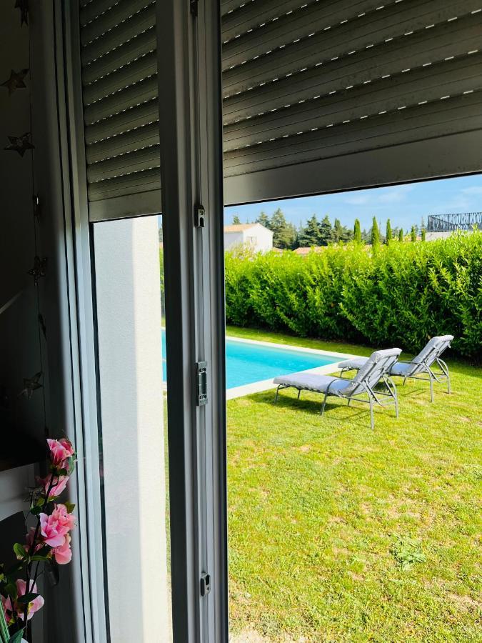 فندق Un Coin Tropical En Provence ! LʼIsle-sur-la-Sorgue المظهر الخارجي الصورة